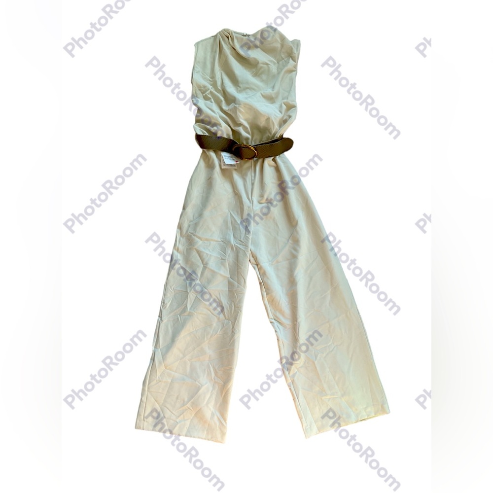 Zara Women Medium Cream Colored Beltes Wide Leg Pants Romper NWT